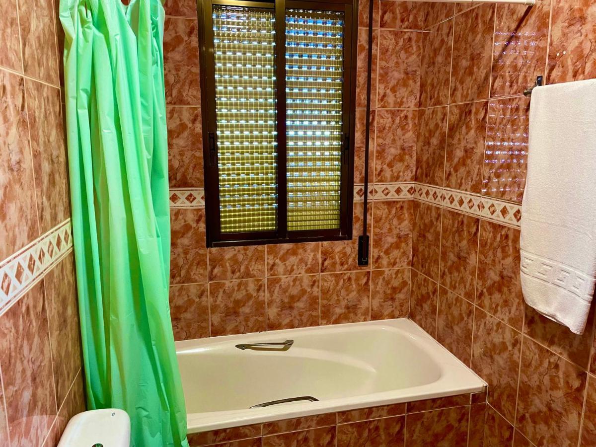 Hostal Torresmancha ラ・グアルディア エクステリア 写真