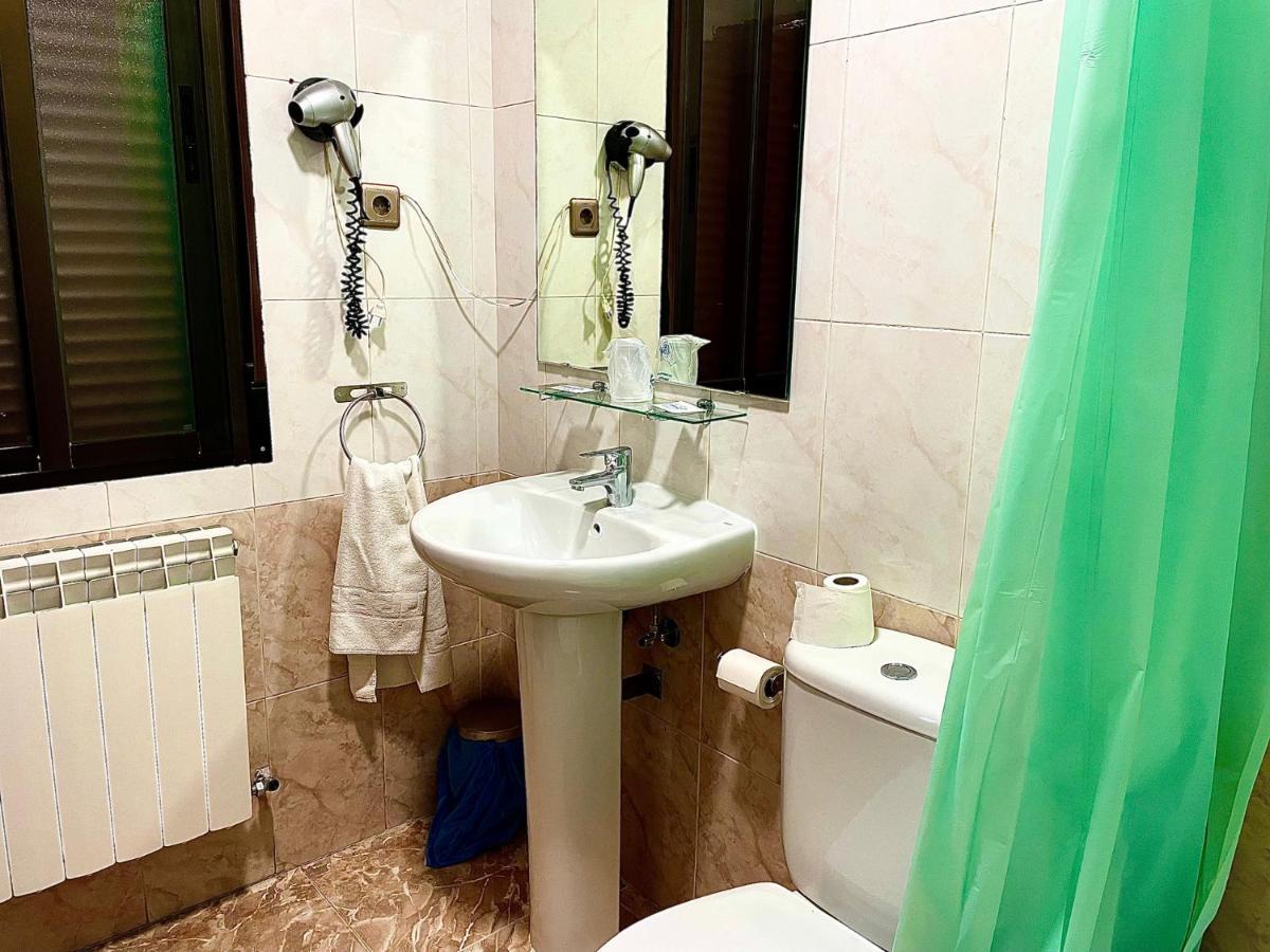 Hostal Torresmancha ラ・グアルディア エクステリア 写真
